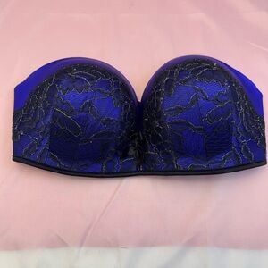 Victoria's Secret Strapless Bra 32D Very Sexy Push-Up Blue with Black Lace